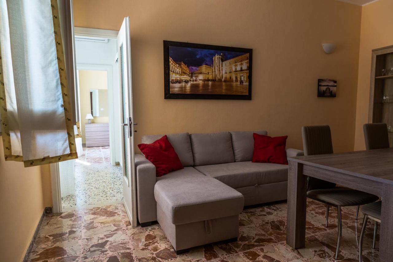 Case Vacanze San Giovanni Syracuse Extérieur photo